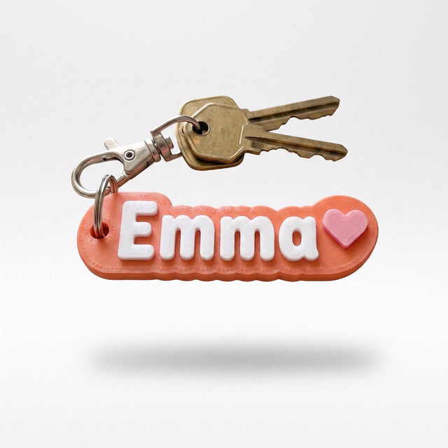 Personalised name keychain with a heart and metal clasp